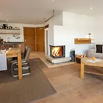 Ferienlandhaus Alpinum Appartamento Lenggries